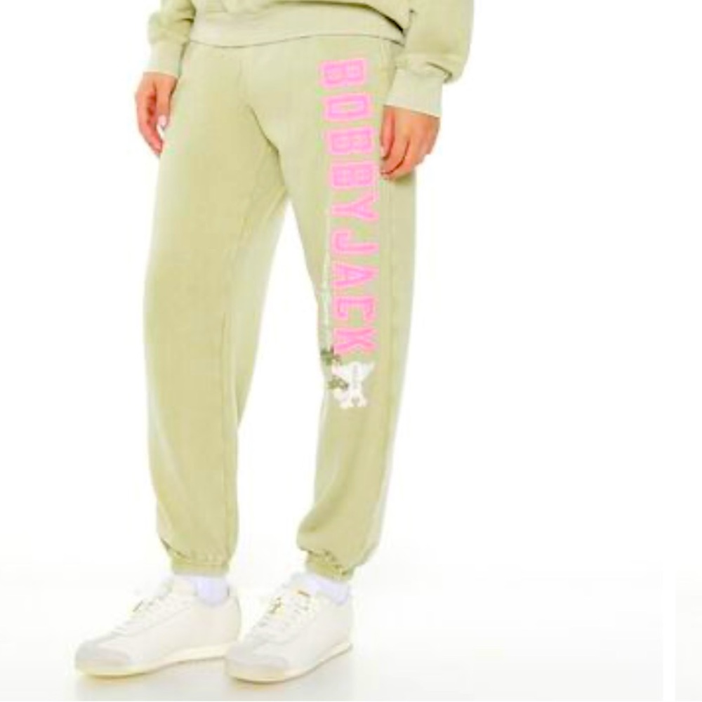 *** New**Fleece Bobby Jack Graphic Joggers size S